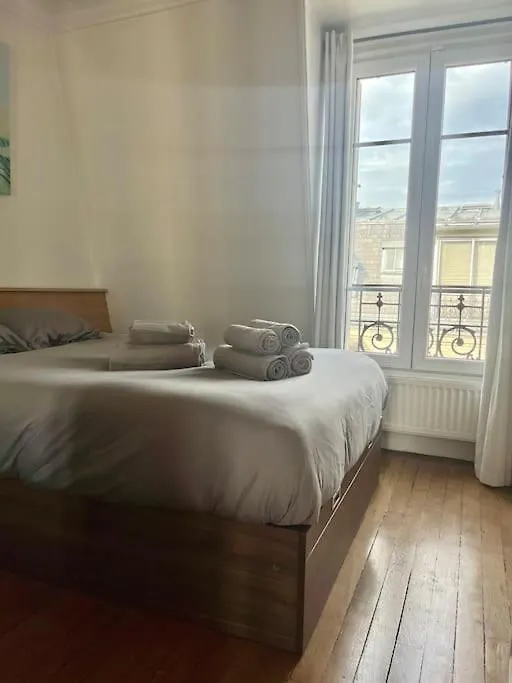 Appartement De Charme, Terrasse Et Vue Tour Eiffel París Apartamento